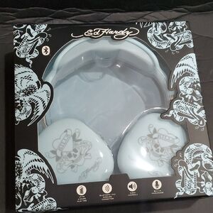 Ed Hardy baby blue wireless Bluetooth headphones brand new‎